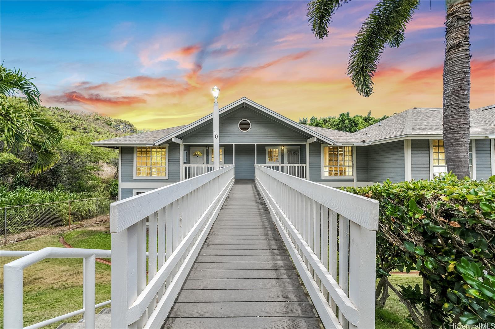 Palehua Community Association townhouse # 10/203, Kapolei, Hawaii - photo 2 of 25