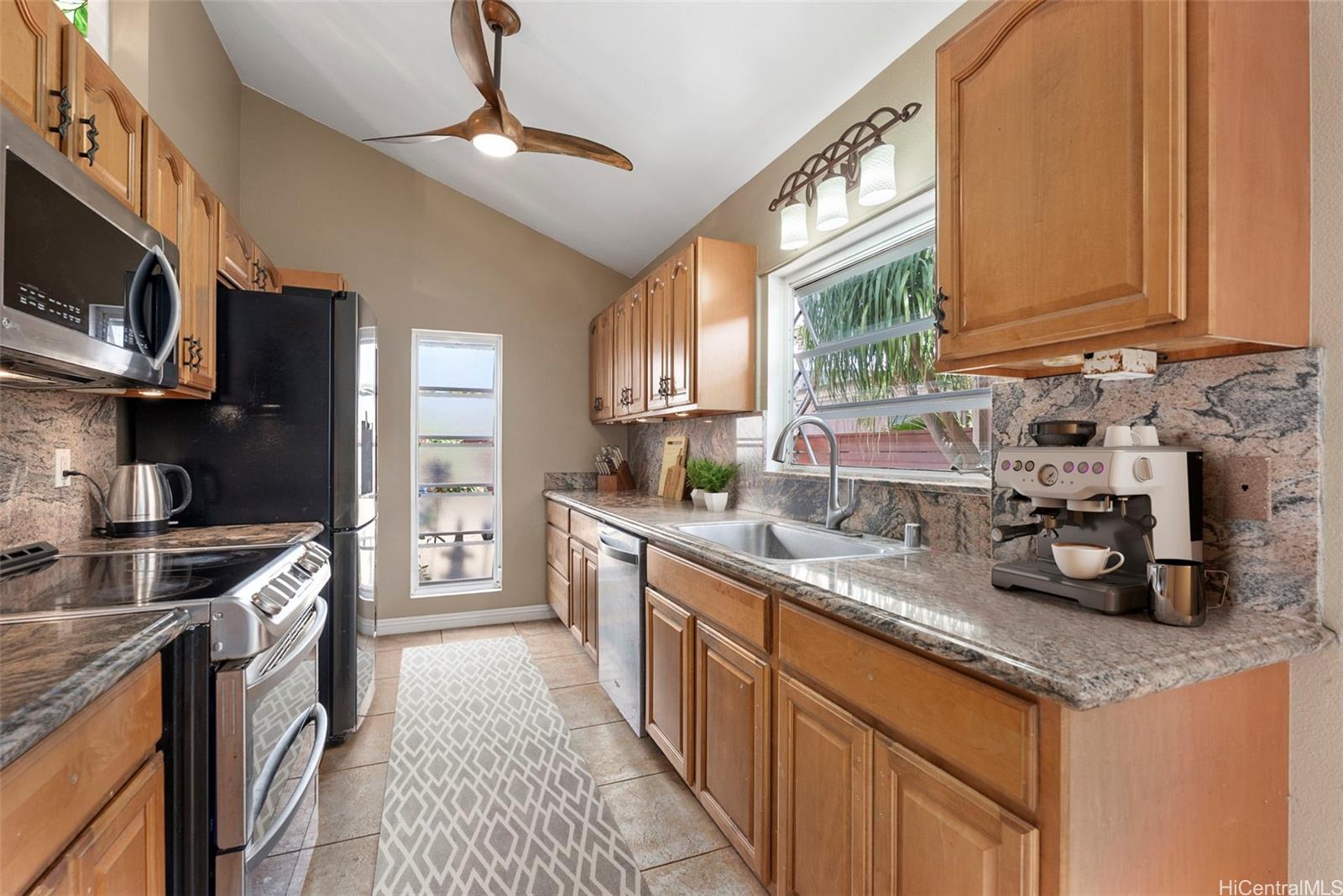 92-1137  Makamai Loop Makakilo-upper, Makakilo home - photo 10 of 25