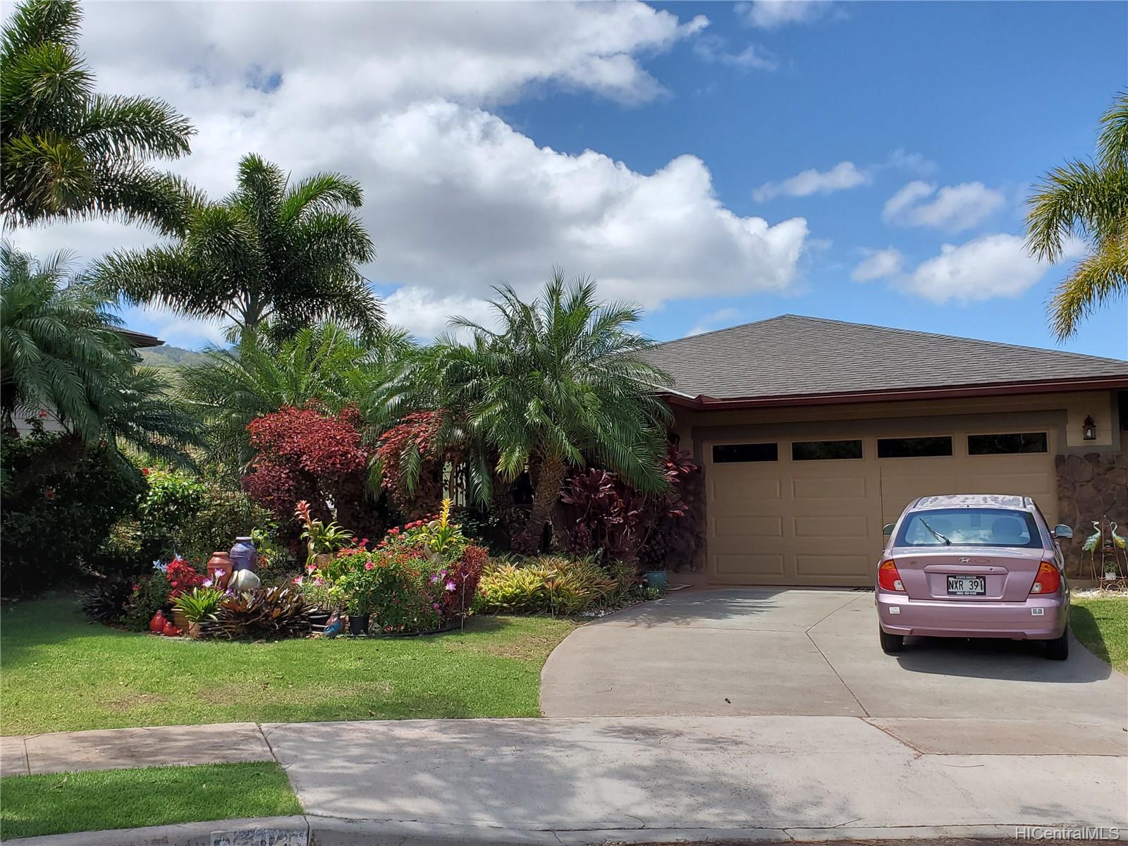 921137 Pueonani Street , Kapolei, Hi 96707 Makakilowai Kaloi