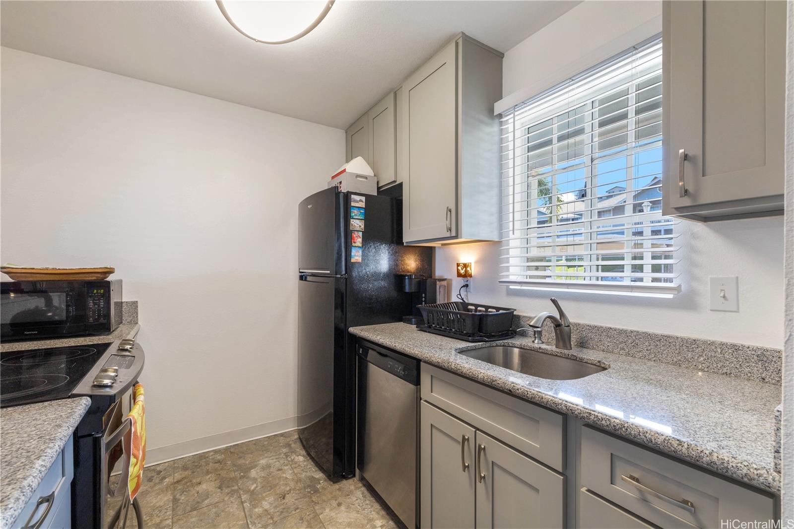 Palehua CA townhouse # 8204, Kapolei, Hawaii - photo 16 of 22