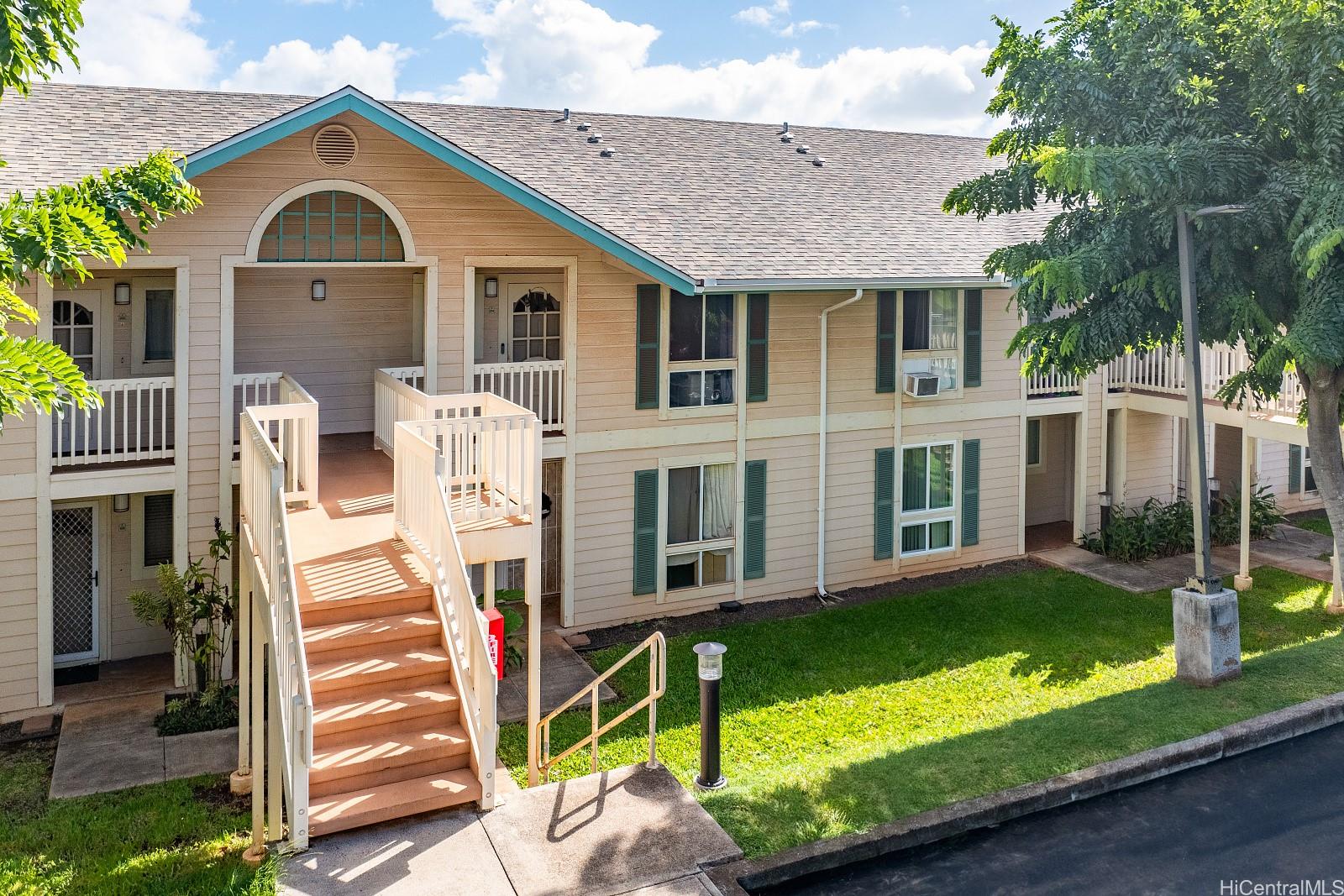 Palehua Community Association townhouse # B204, Kapolei, Hawaii - photo 2 of 9