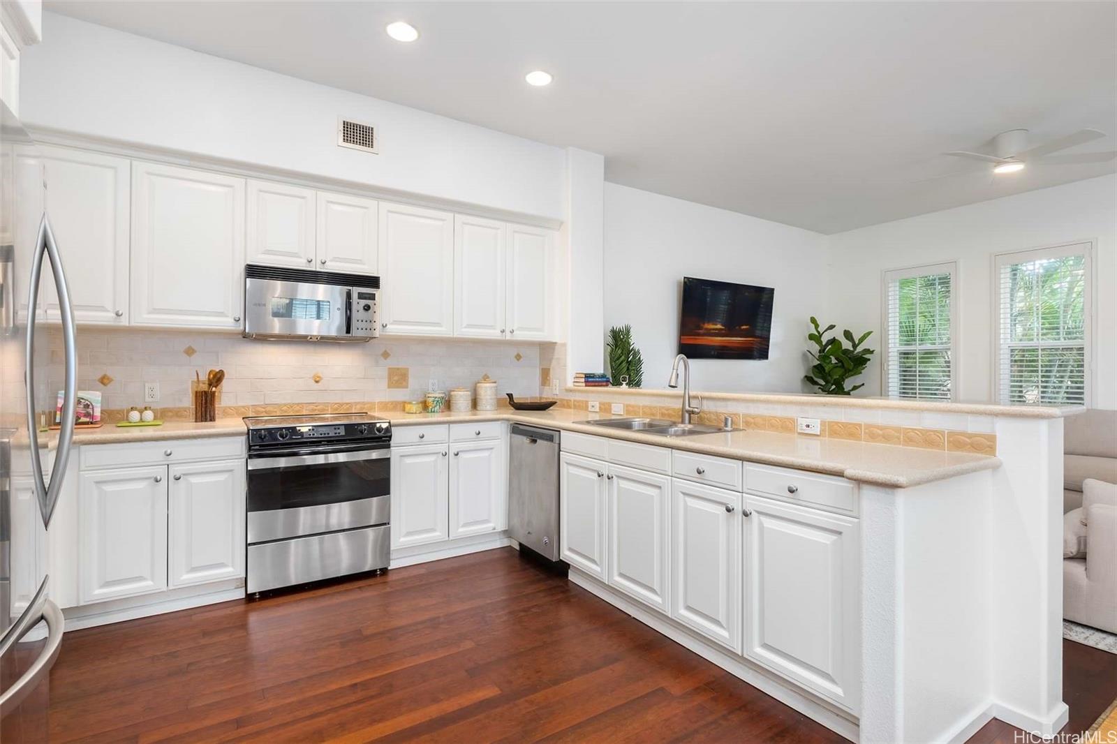 KOCA townhouse # 47-3, Kapolei, Hawaii - photo 4 of 19