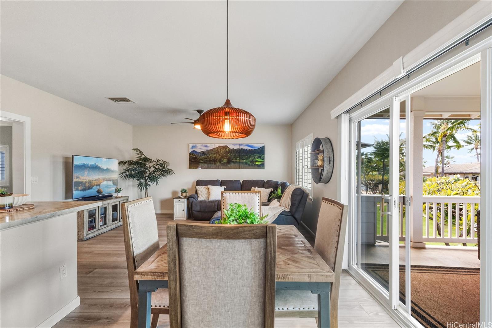 Coconut Plantation condo # 51-3, Kapolei, Hawaii - photo 7 of 25