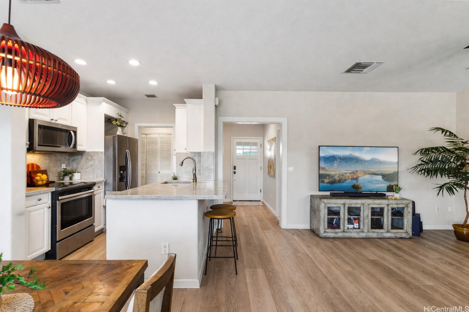 Coconut Plantation condo # 51-3, Kapolei, Hawaii - photo 9 of 25