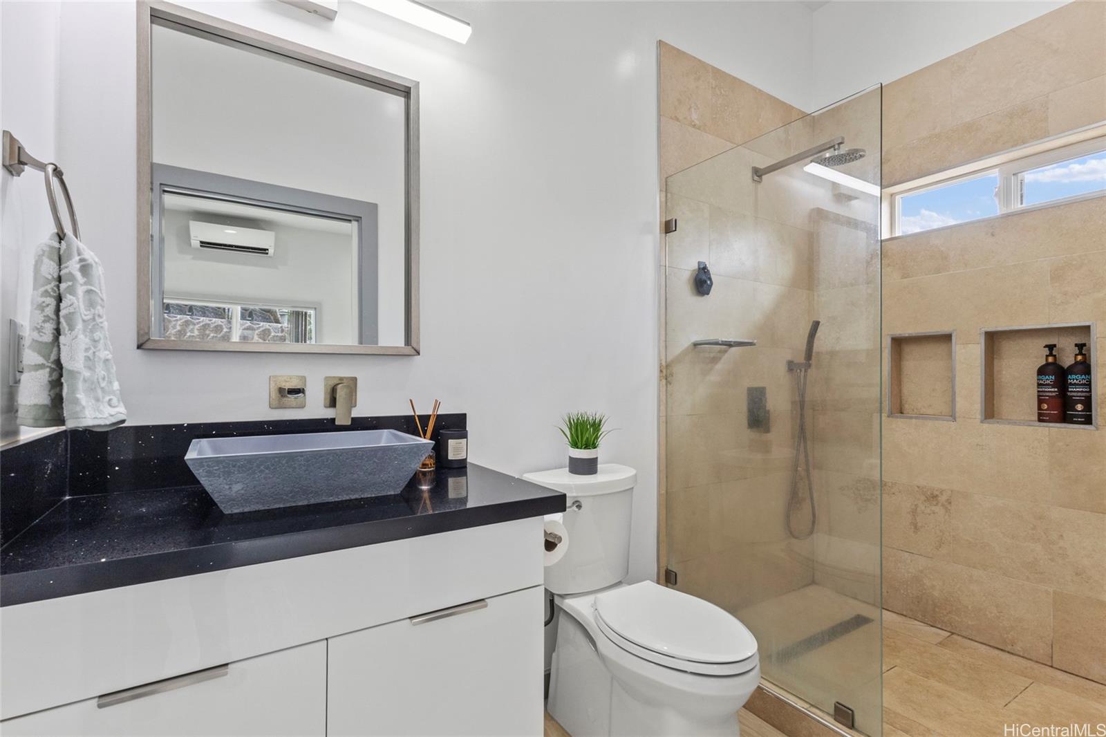 92-1176  Pueonani Street Makakilo-wai Kaloi, Makakilo home - photo 15 of 25