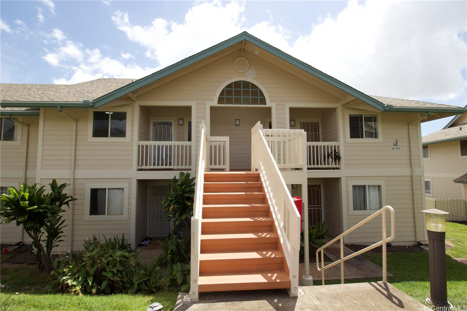 Palehua CA townhouse # J202, Kapolei, Hawaii - photo 2 of 19