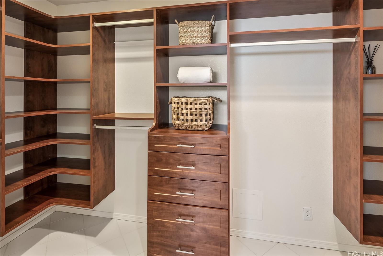 92-1200  Uahanai Street Makakilo-palehua Hgts, Makakilo home - photo 25 of 25