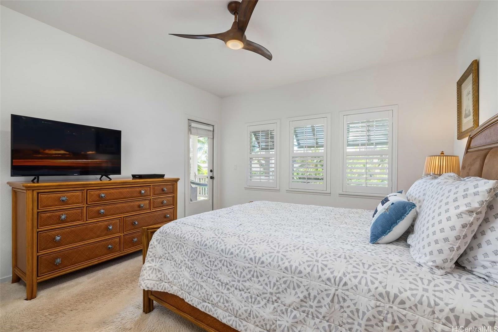 Coconut Plantation condo # 66-5, Kapolei, Hawaii - photo 16 of 25