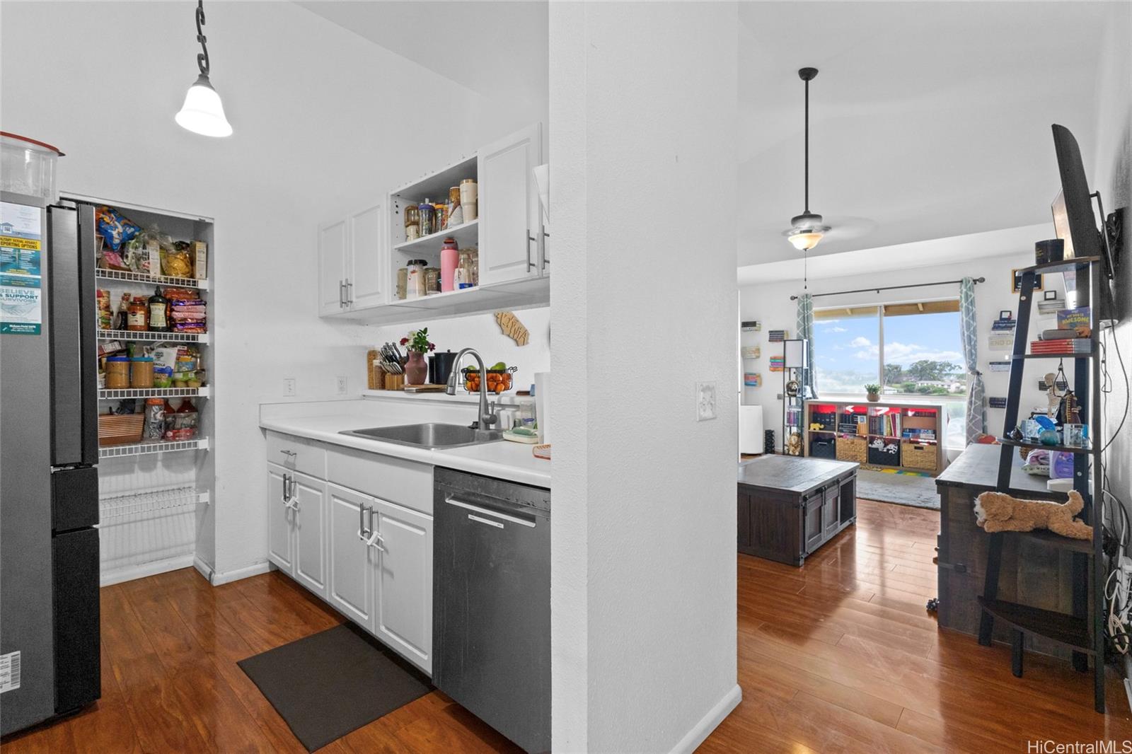 Westview At Makakilo Hts condo # Q201, Kapolei, Hawaii - photo 3 of 22