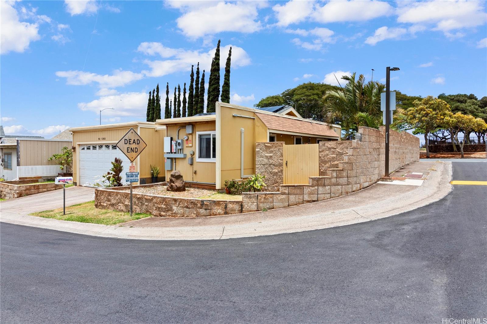 92-1203  Makamai Place Makakilo-upper, Makakilo home - photo 2 of 17