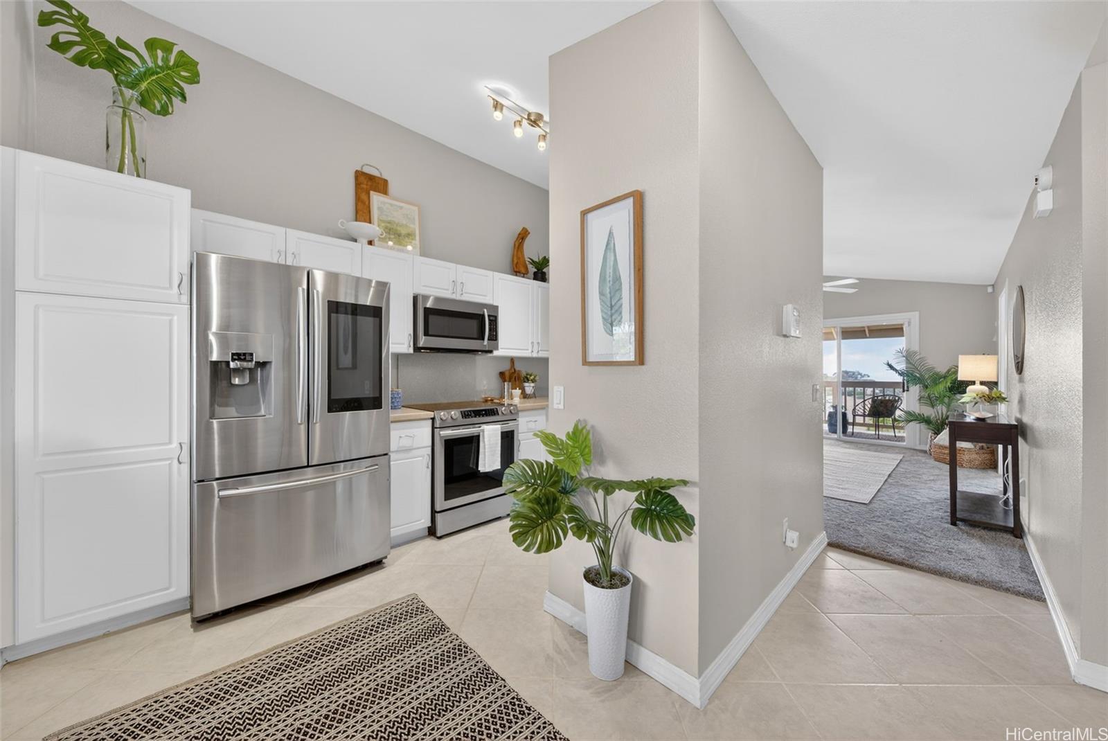 Westview At Makakilo Hts condo # V202, Kapolei, Hawaii - photo 2 of 16