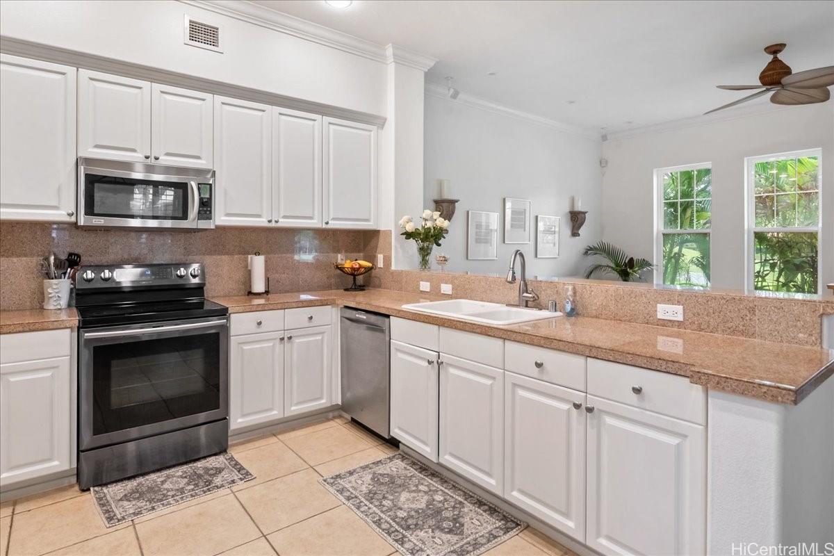 Coconut Plantation condo # 77-3, Kapolei, Hawaii - photo 3 of 21