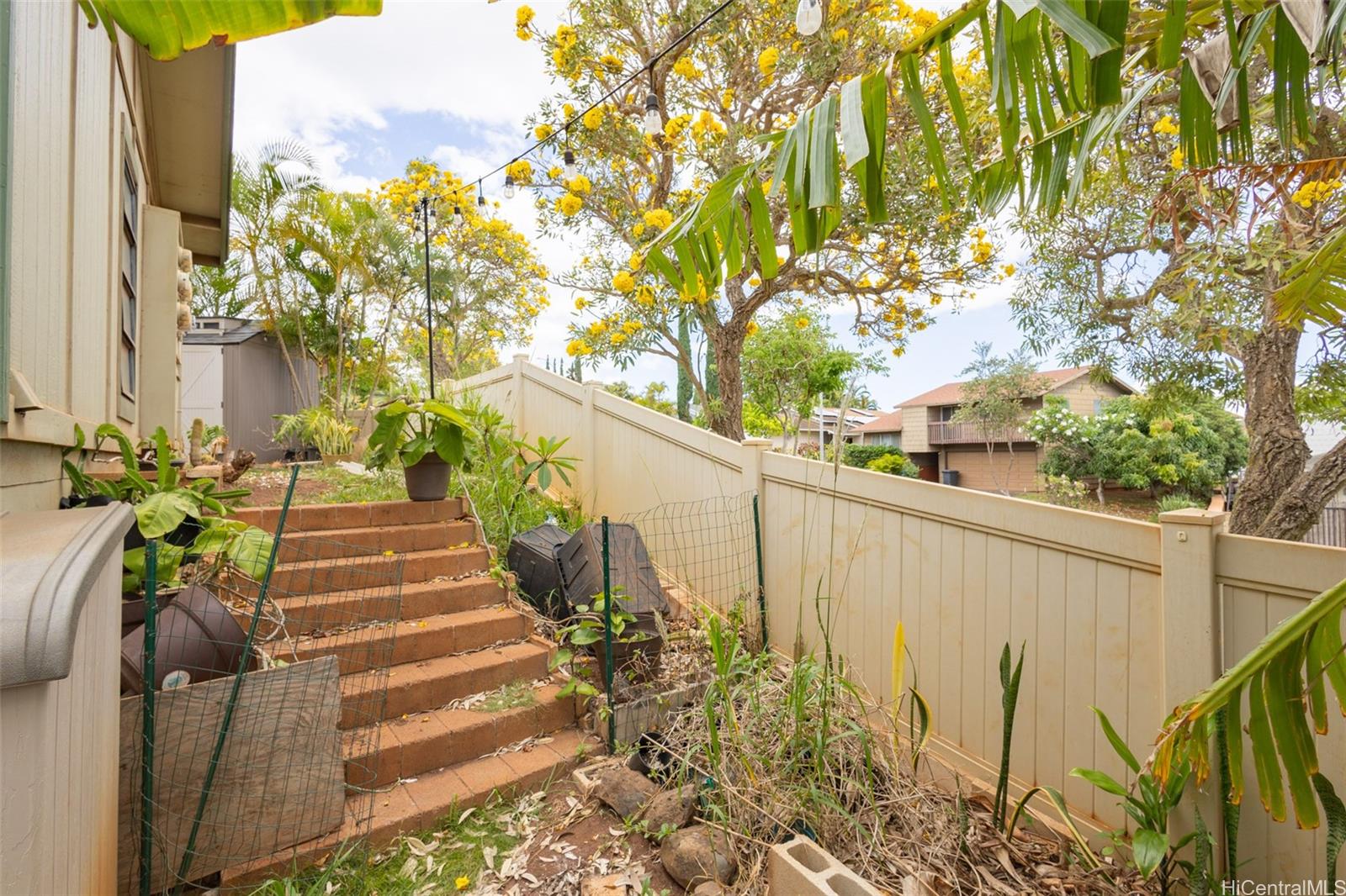 Palehua Community Assoc townhouse # 14, Kapolei, Hawaii - photo 18 of 25