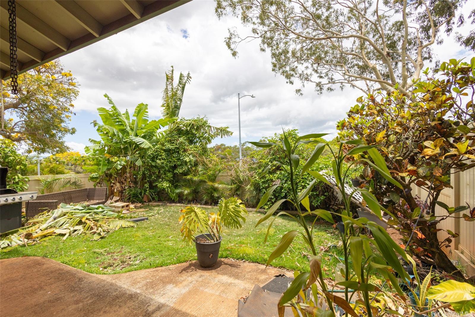 Palehua Community Assoc townhouse # 14, Kapolei, Hawaii - photo 19 of 25