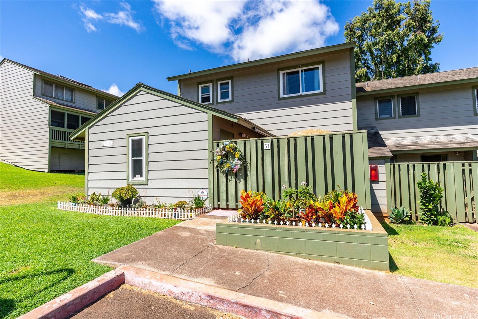 92-1245 Panana Street townhouse # 51, Kapolei, Hawaii - photo 2 of 25