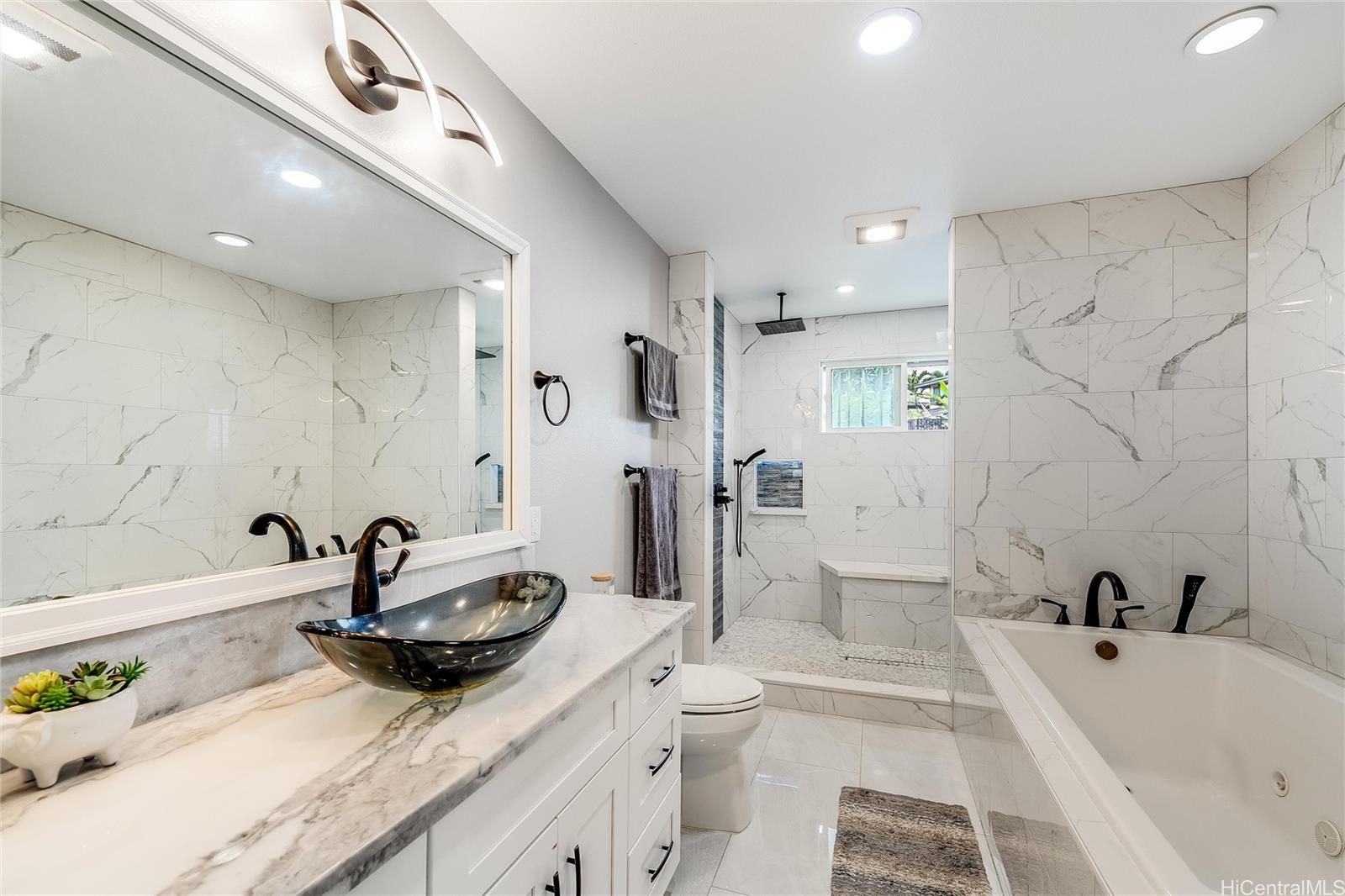 92-1273  Pueonani Street Makakilo-wai Kaloi, Makakilo home - photo 8 of 25