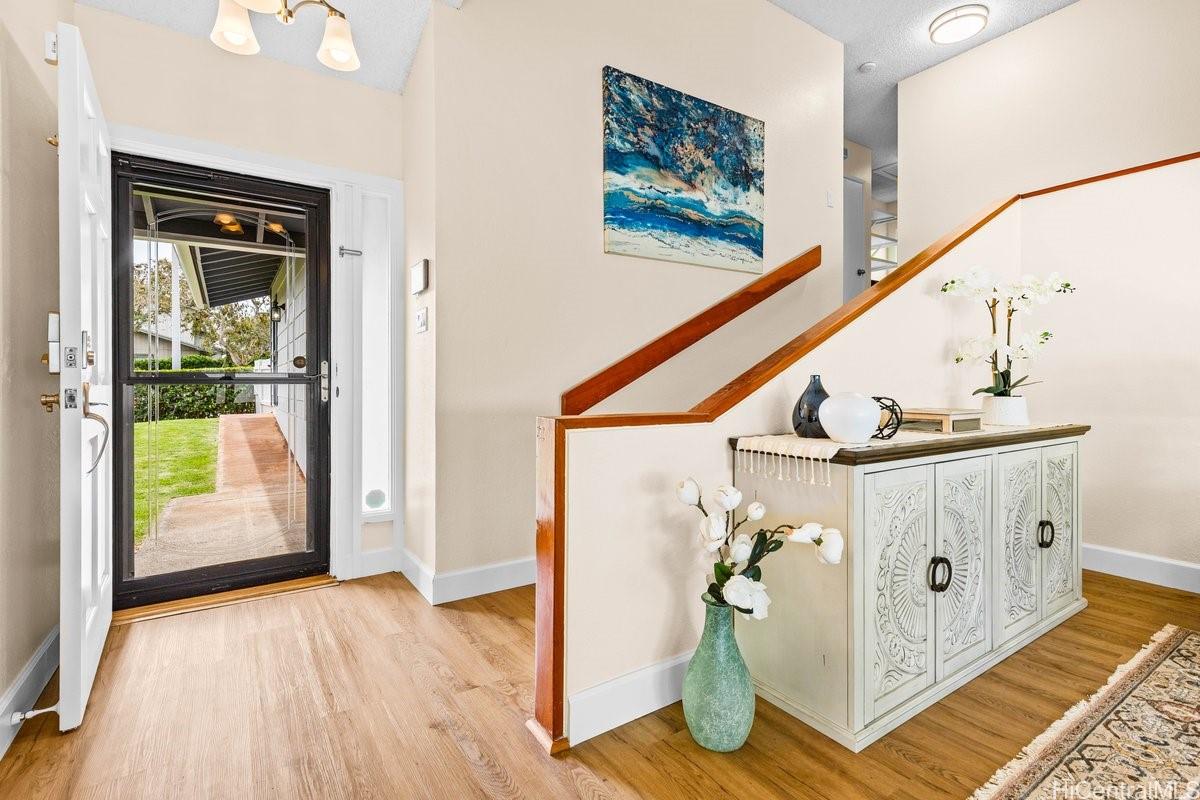 92-1285  Kikaha Street Makakilo-palehua Hgts, Makakilo home - photo 2 of 20