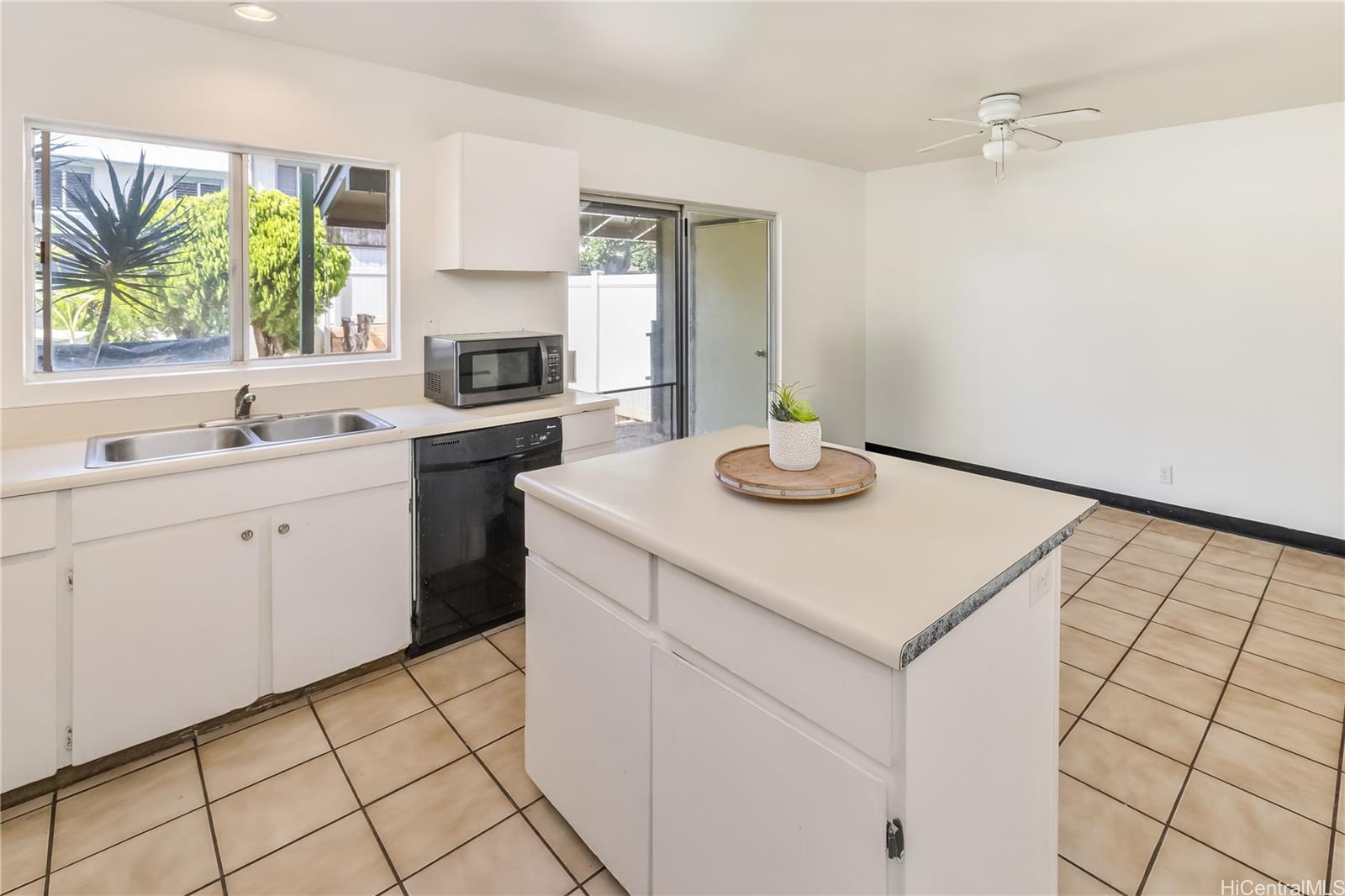 Palehua Hillside AOAO townhouse # 74, Kapolei, Hawaii - photo 10 of 22