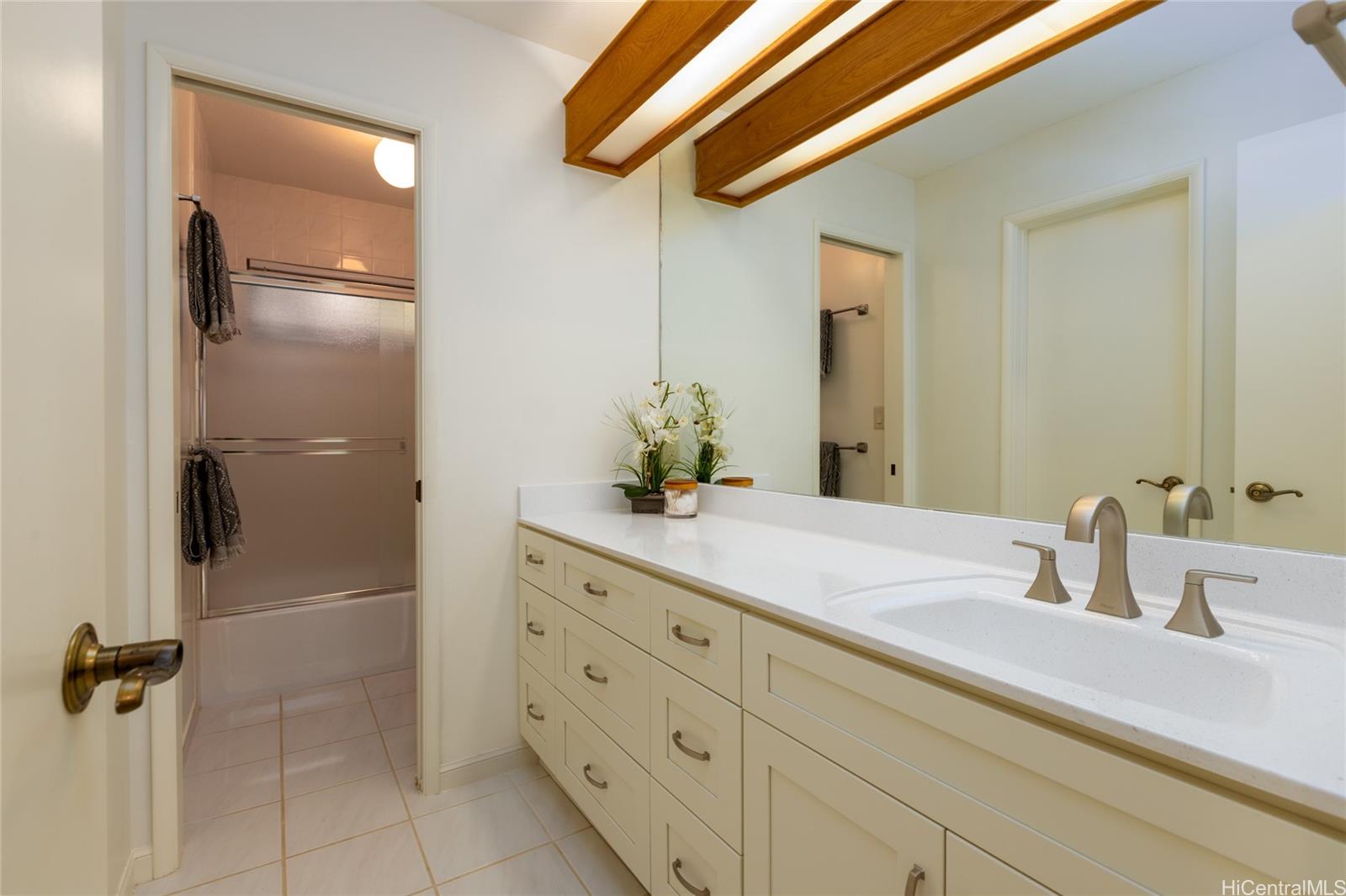 92-1318  Hauone Street Makakilo-palehua Hgts, Makakilo home - photo 13 of 25