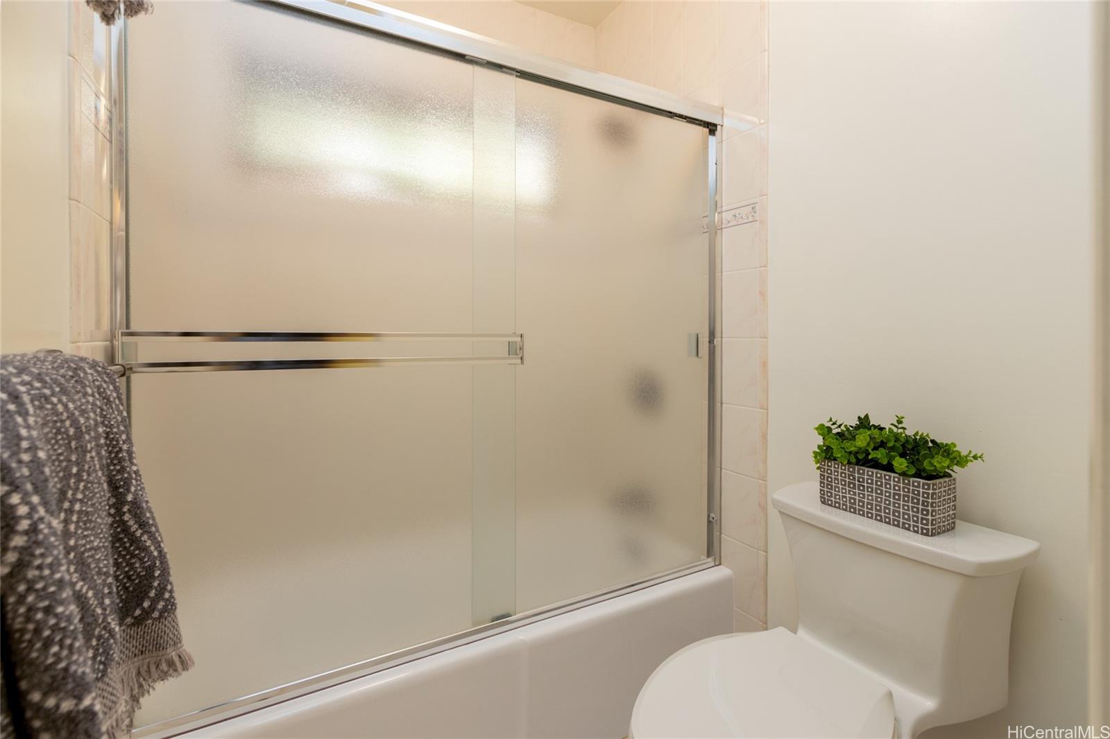 92-1318  Hauone Street Makakilo-palehua Hgts, Makakilo home - photo 14 of 25