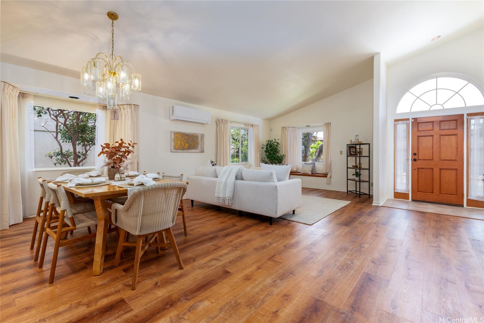 92-1318  Hauone Street Makakilo-palehua Hgts, Makakilo home - photo 4 of 24