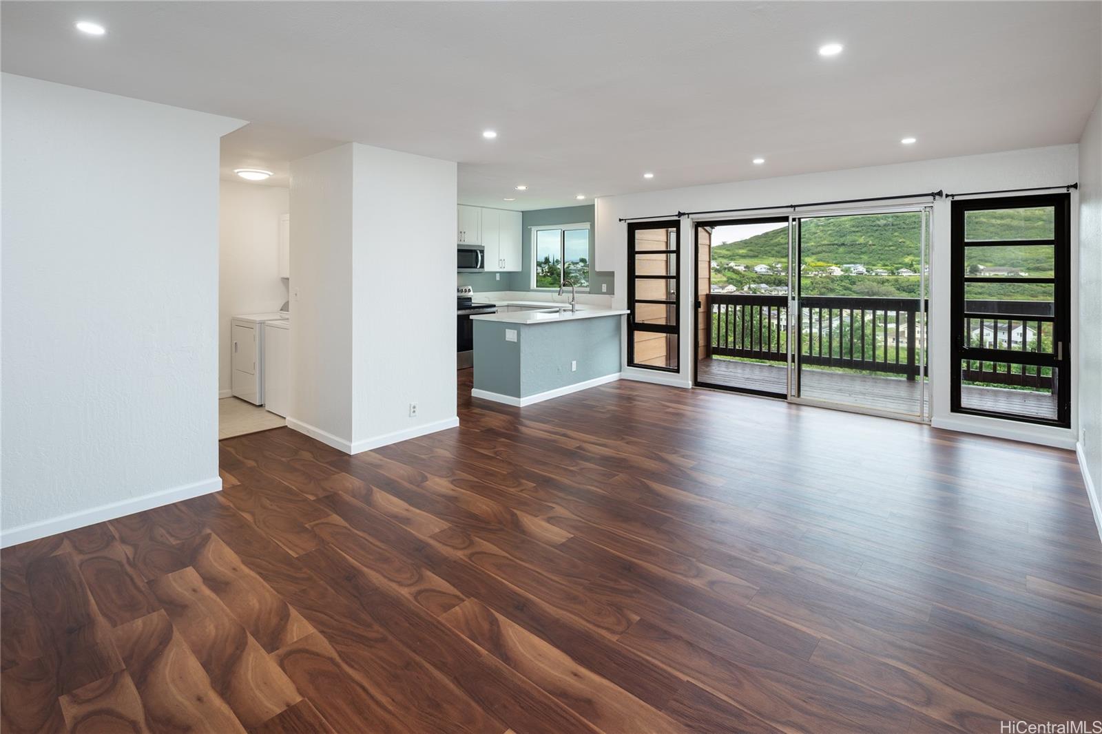 92-1333 Panana St Kapolei - Rental - photo 2 of 21