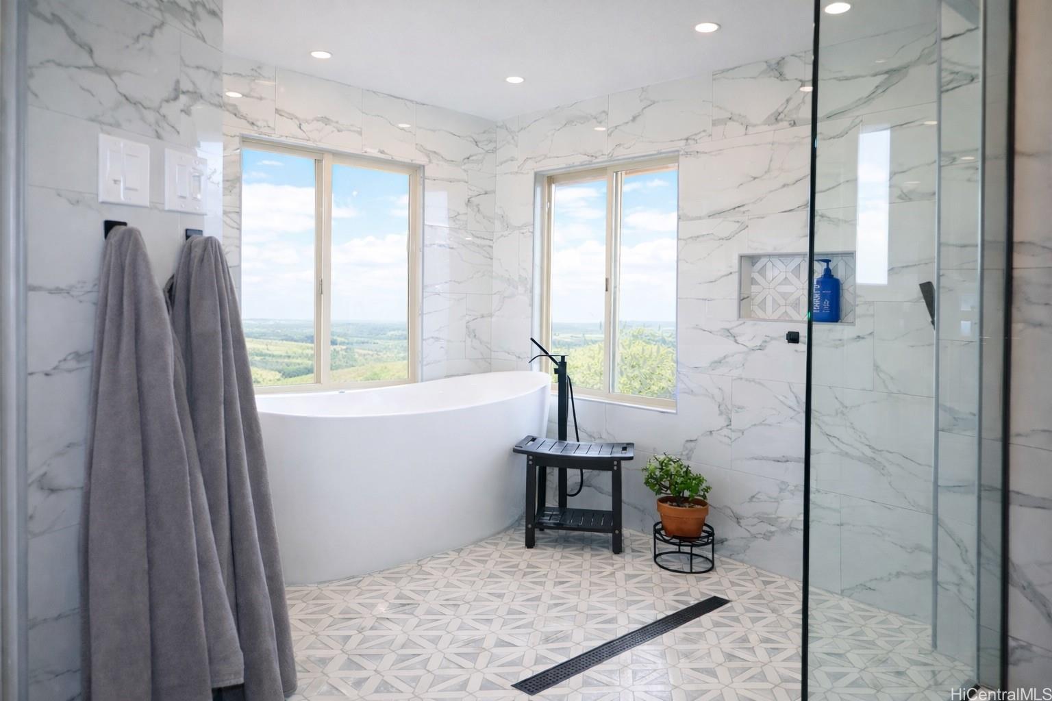 92-1346  Hunekai Street Makakilo-palehua Hgts, Makakilo home - photo 12 of 25