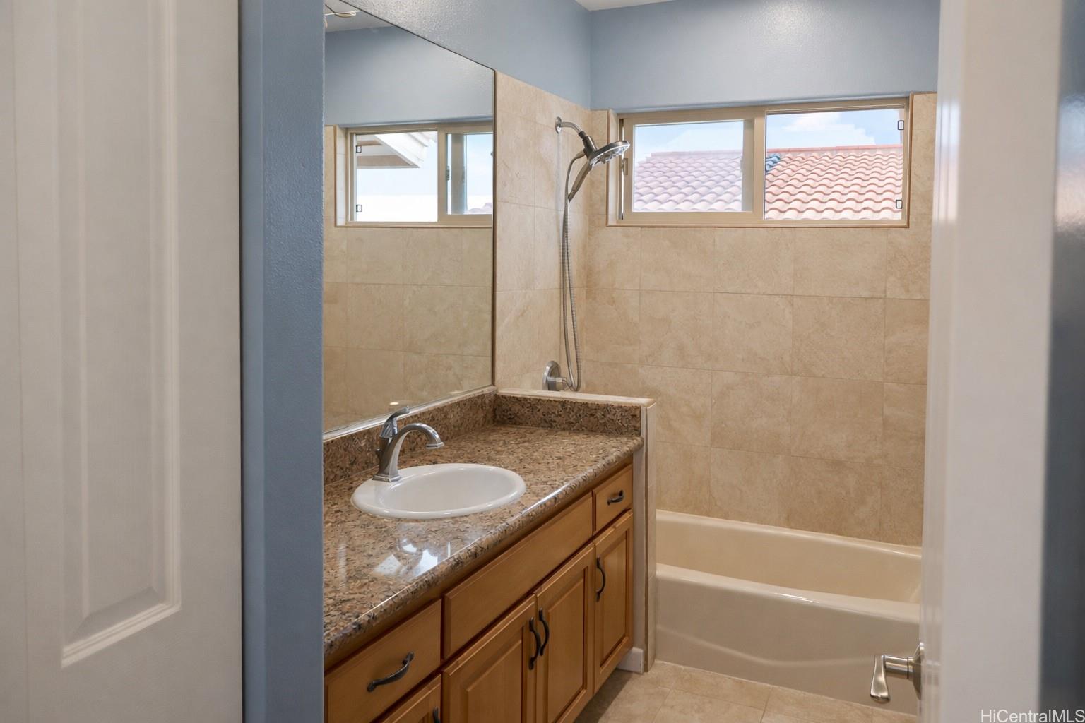 92-1346  Hunekai Street Makakilo-palehua Hgts, Makakilo home - photo 16 of 25