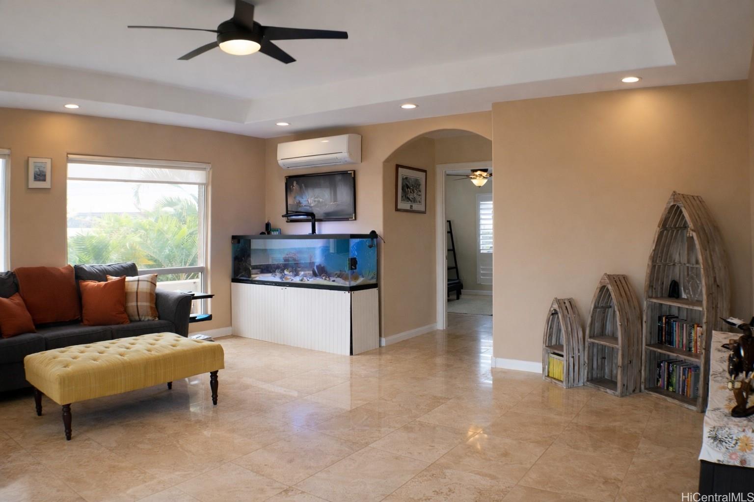 92-1346  Hunekai Street Makakilo-palehua Hgts, Makakilo home - photo 4 of 25