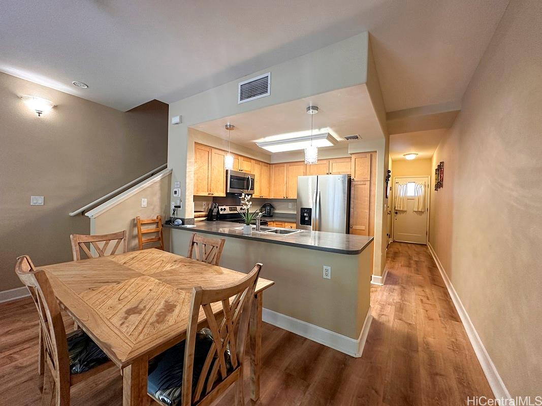 92-1500 Aliinui Drive townhouse # 307, Kapolei, Hawaii - photo 4 of 25