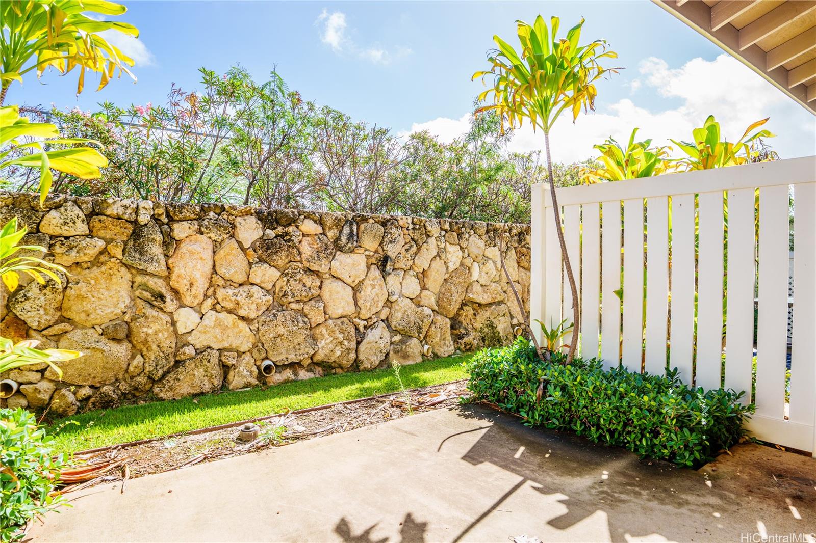 KOCA townhouse # 2304, Kapolei, Hawaii - photo 7 of 15