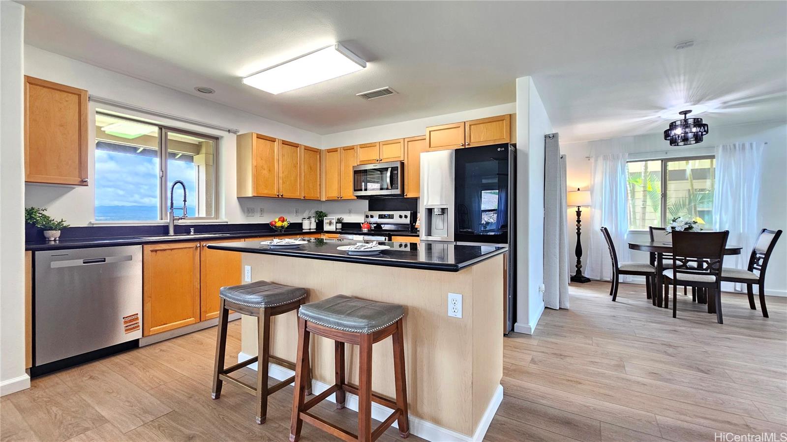 92-1526  Punawainui Street Makakilo-wai Kaloi, Makakilo home - photo 8 of 24