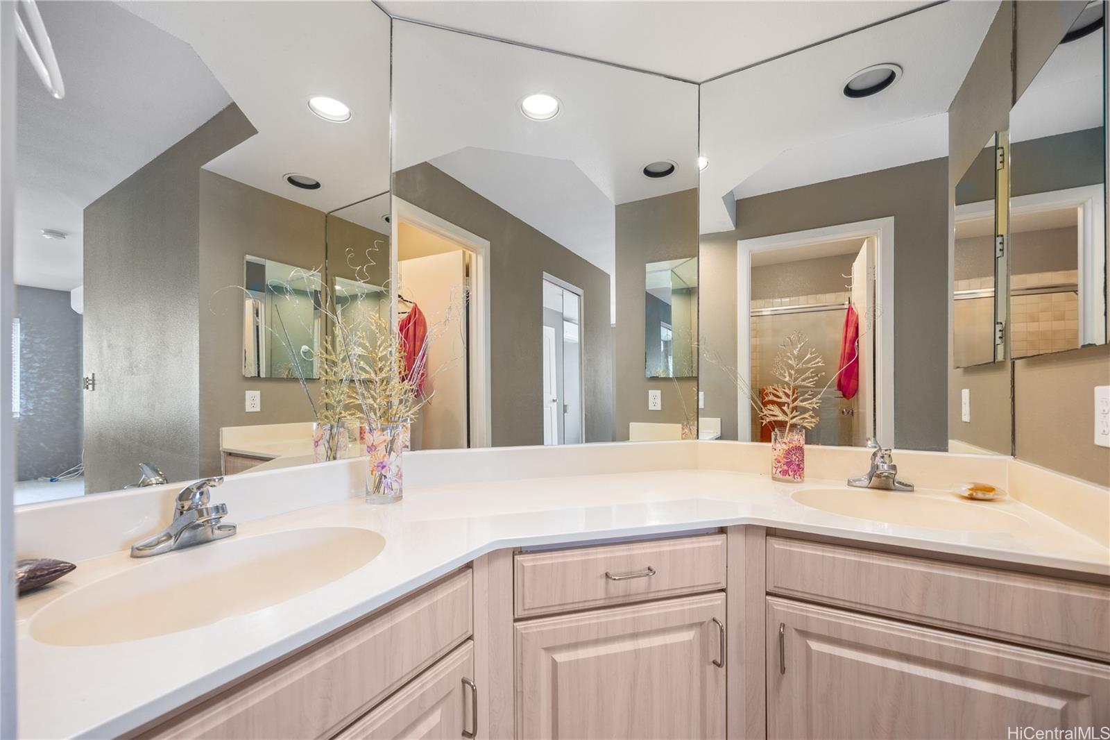 KOCA townhouse # 17H, Kapolei, Hawaii - photo 6 of 15