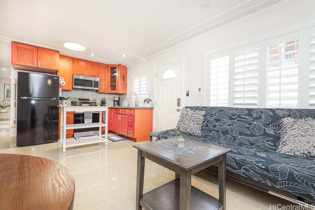 922 21st Ave Honolulu - Rental - photo 10 of 15