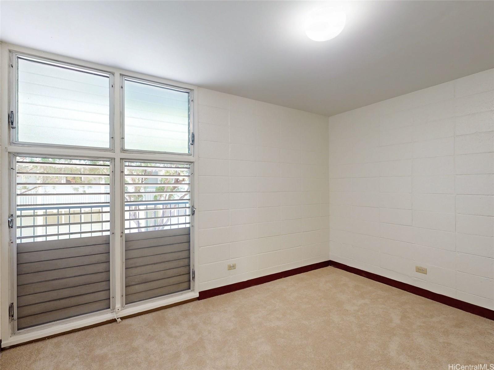 Pan Pacific condo # 207, Honolulu, Hawaii - photo 4 of 8