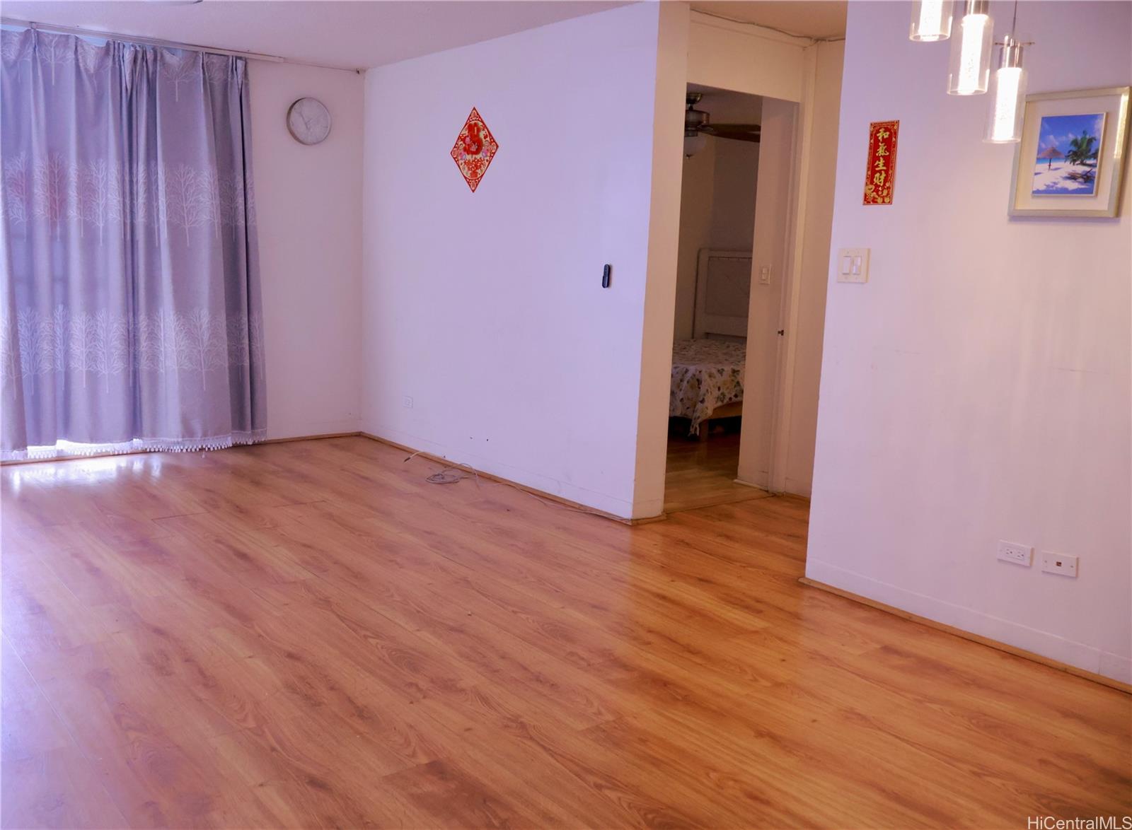 Pan Pacific condo # 302, Honolulu, Hawaii - photo 4 of 13