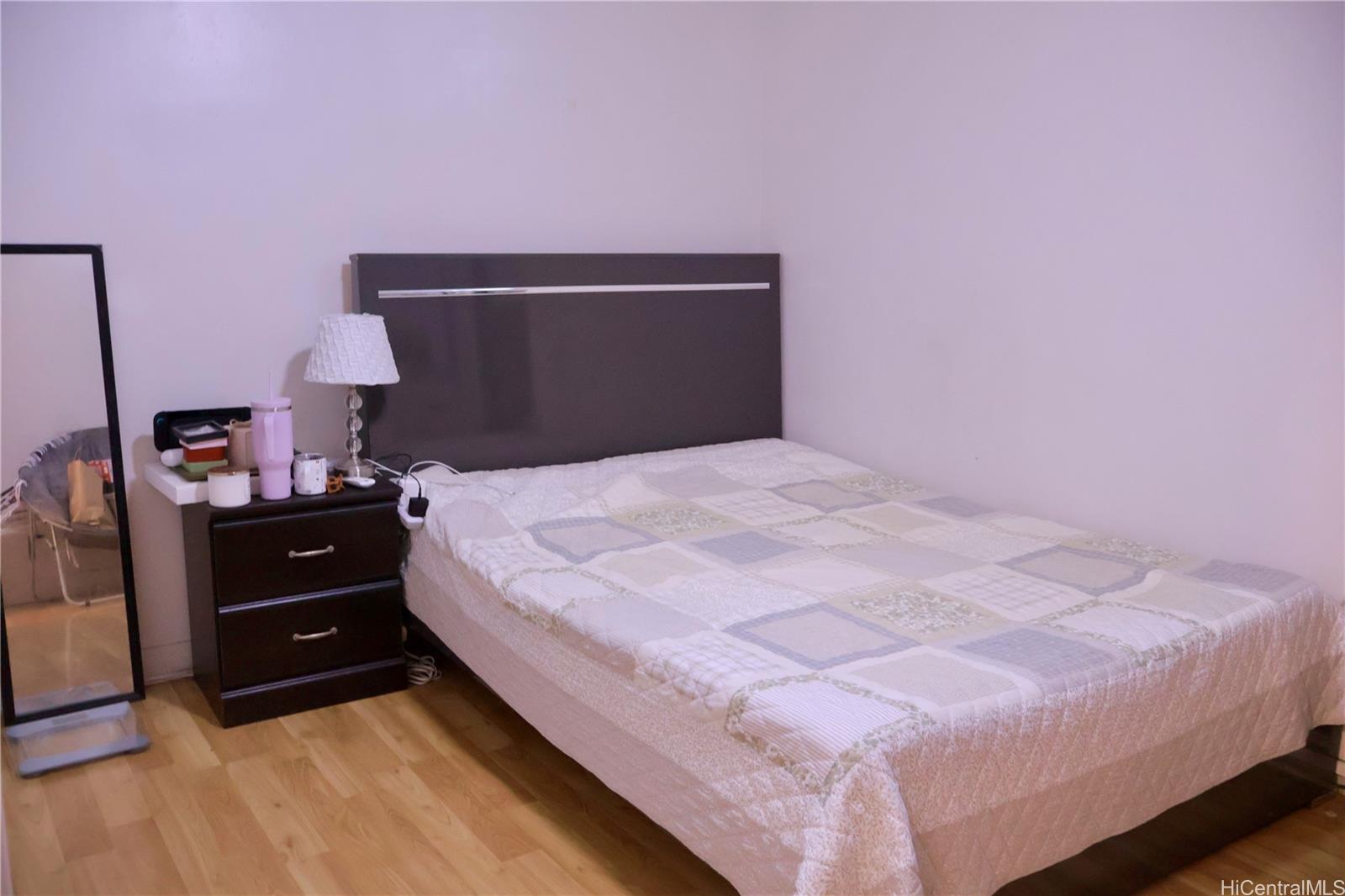 Pan Pacific condo # 302, Honolulu, Hawaii - photo 6 of 13