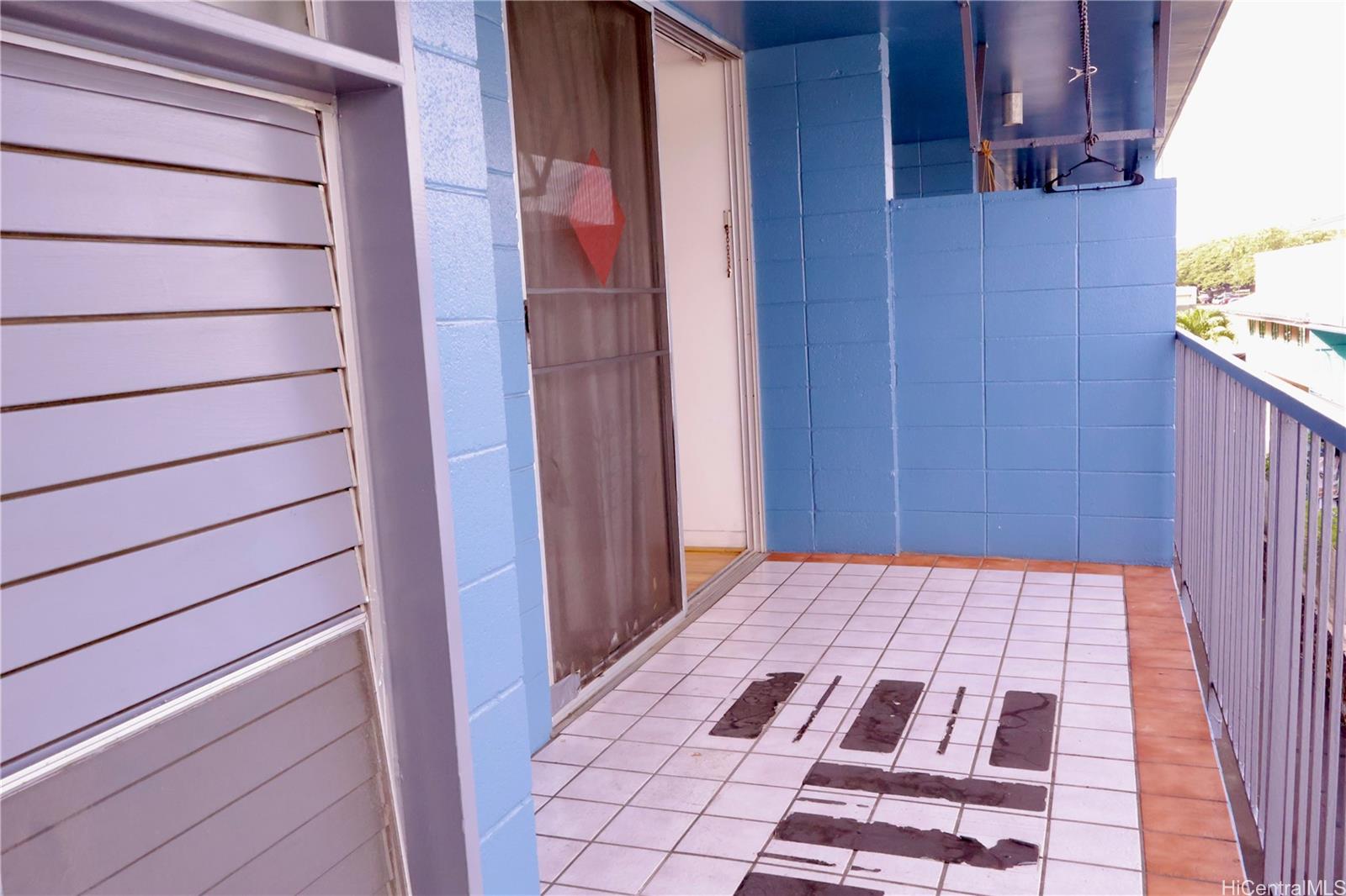 Pan Pacific condo # 302, Honolulu, Hawaii - photo 9 of 13