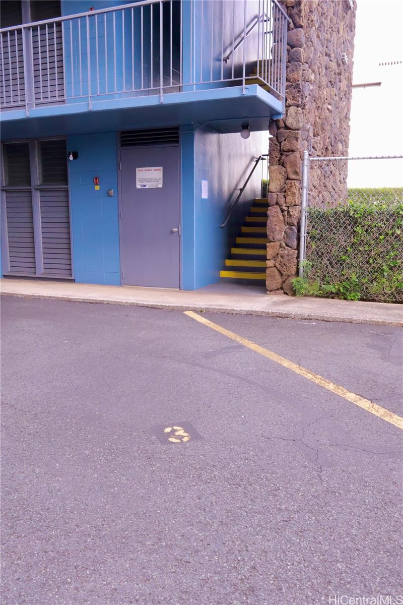 Pan Pacific condo # 302, Honolulu, Hawaii - photo 10 of 13