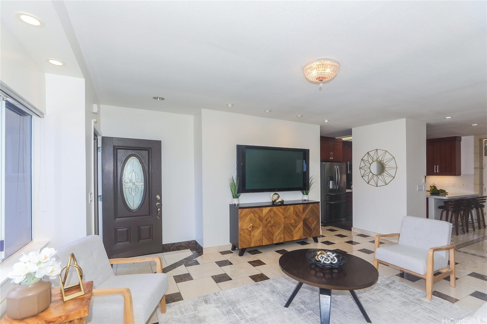 92-324  Kewai Place Makakilo-royal Ridge, Makakilo home - photo 2 of 25