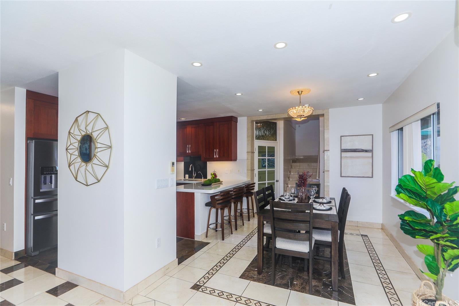 92-324  Kewai Place Makakilo-royal Ridge, Makakilo home - photo 3 of 25