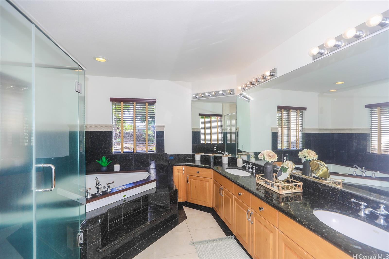 92-324  Kewai Place Makakilo-royal Ridge, Makakilo home - photo 20 of 25