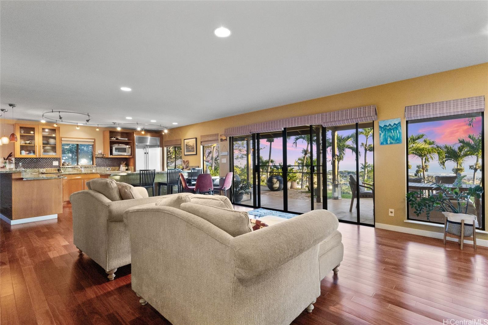 92-4998  Limukele Street Makakilo-west Hills, Makakilo home - photo 4 of 24