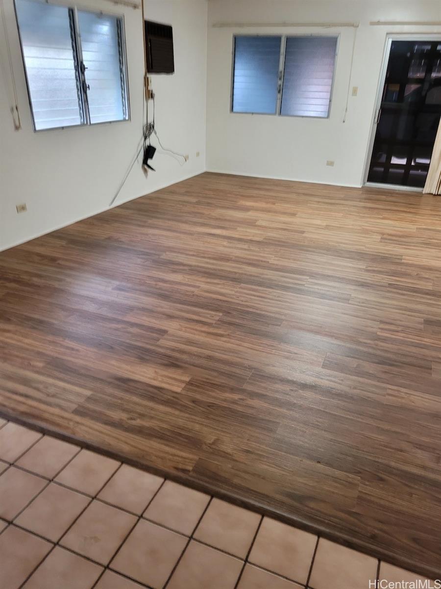 925 9th Ave Honolulu - Rental - photo 5 of 19