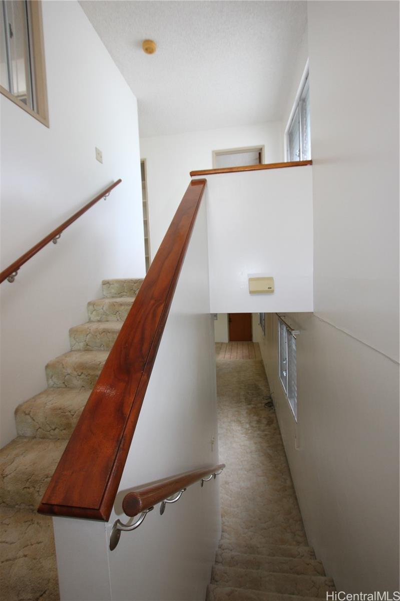 925 9th Ave Honolulu - Rental - photo 9 of 19