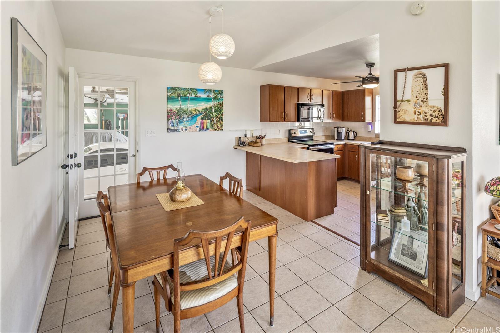 925  Aalapapa Drive Lanikai, Kailua home - photo 6 of 25