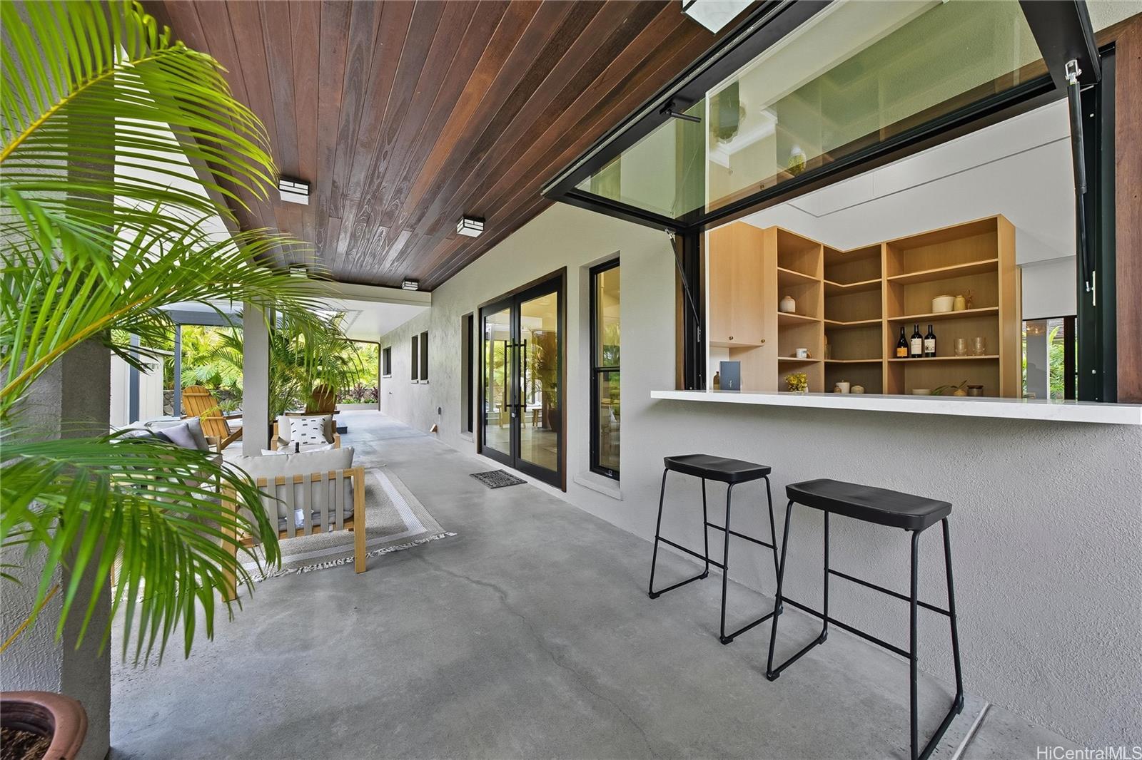 926  Aalapapa Drive Lanikai, Kailua home - photo 4 of 25