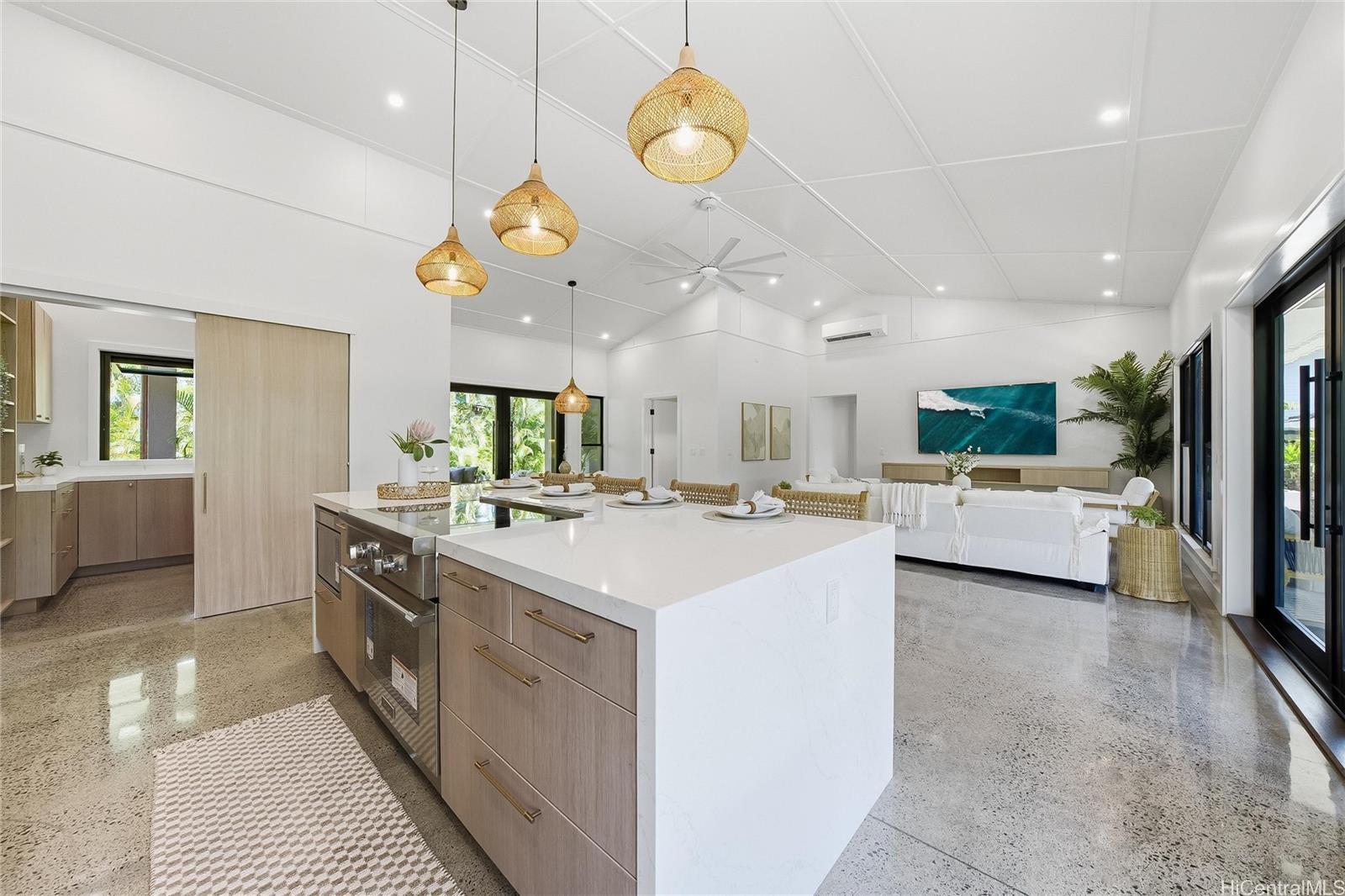 926  Aalapapa Drive Lanikai, Kailua home - photo 9 of 25