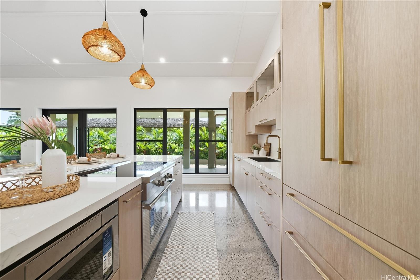 926  Aalapapa Drive Lanikai, Kailua home - photo 10 of 25