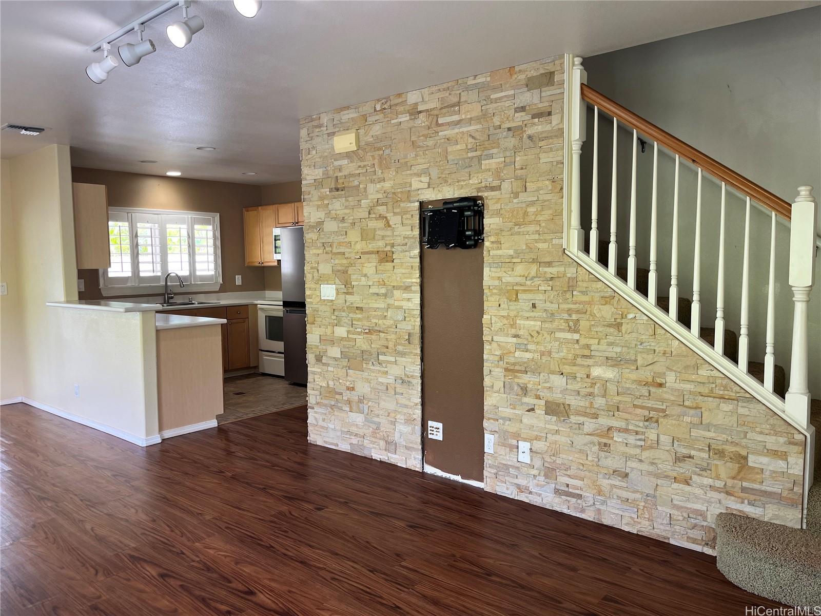 92-6043 Nemo Street Kapolei - Rental - photo 6 of 25
